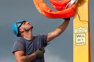 Aufbau einen Windkraftanlage im fränkischen Titting